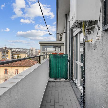 Rog27-Large Apartment With Transport Close To Home- ميلان المظهر الخارجي الصورة